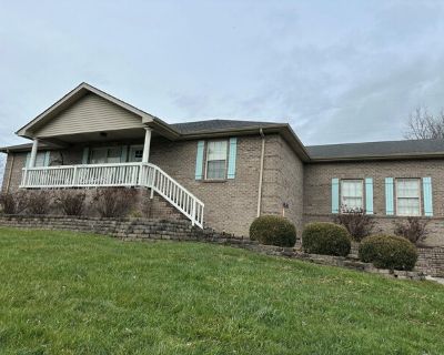 Paris Rd, Mount Sterling, Home For Sale