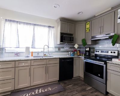 Deposit: $396.00 * Utilities included?: Yes * Fees apply?: Yes. References are not required. Non-smoking. Furnishings: Furnished * Disabled access: * Living room: shared. Availability Available Nov 03 2025 Minimum term 1 month Maximum term None. Private furnished room for rent. This PadSplit has a fenced Backyard featuring a deck with outdoor seating and a fire pit. Inside, there are two Dining...