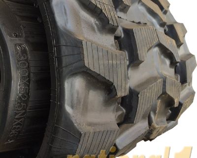 Excavator rubber tracks in Dallas Texas, excavator undercarriage parts, skid steer tires
