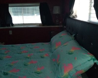 Guest House for rent/share