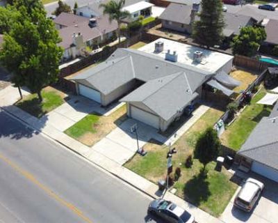 2268 ft Duplex For Sale in CERES, CA