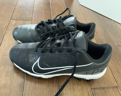 Nike Vapor Baseball/Softball Shoes - Youth 4.5