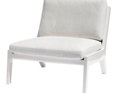 Portofino Outdoor Lounge Chair by the Drawing Room Atl - Handcrafted Mahogany in Premium Yacht Finish: Classic White - Modern Outdoor Furniture