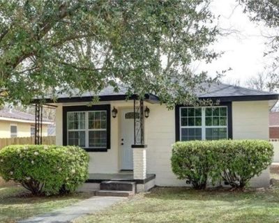 @@ Superb Newly renovated 2 BD/1 BTH (+/- 792 S.Ft.) home is available in Savannah Area!!