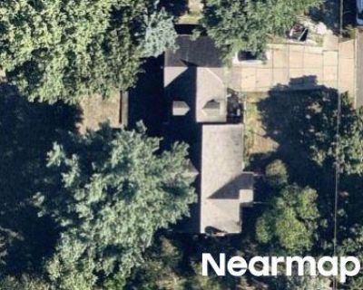 3 Bed 1.5 Bath Bankruptcy Property in Akron, OH 44301 - Bellows St