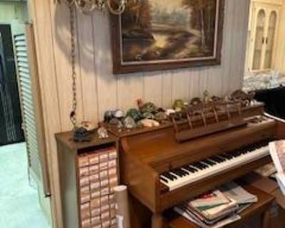 It's a dream of a Sale...hourders brand new and more