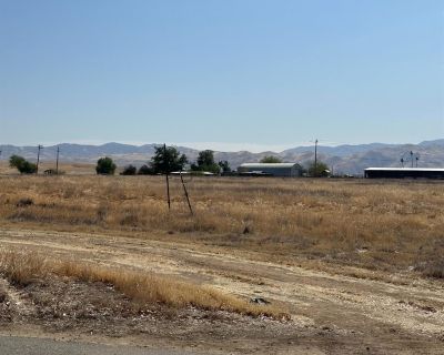 Lots and Land For Sale in Bakersfield, CA
