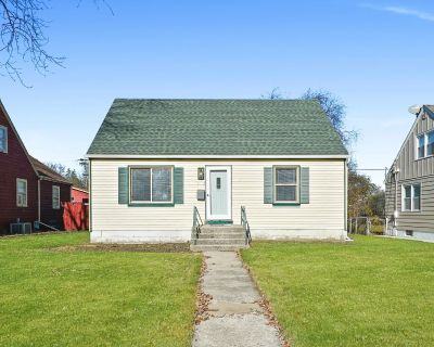 5 Bedroom 2BA 1872 ft Apartment For Rent in Zion, IL