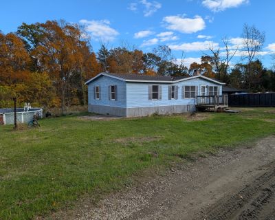 2 Bedroom 1BA 1196 ft Single Family House For Sale in Killingly, CT