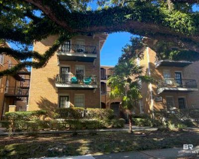 1 Bedroom 1BA 612 ft Condominium For Sale in MOBILE, AL