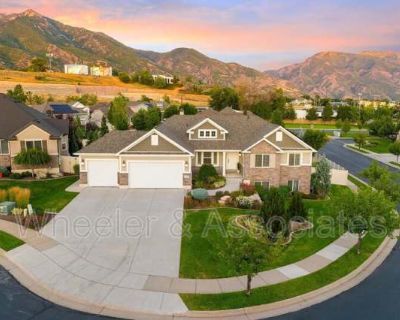 1406 E 5550 S. image_url. In unit laundry Dogs allowed Garage Stainless steel Walk in closets Pool Unit Amenities air conditioning in unit laundry range walk in closets stainless steel Property Amenities dogs allowed pet friendly alarm system concierge parking pool bbq/grill garage. Pets allowed. 3 Bedroom. 4 Bathroom. 4087 ft