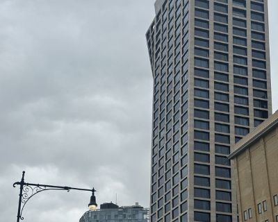 Male Seeking Room in NYC