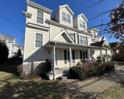 3 Bedroom 4BA 1374 ft Apartment For Rent in Norwalk, CT