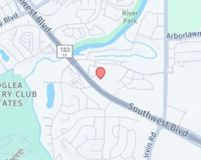 2 Bedroom 2BA 908 ft Apartment For Rent in Benbrook, TX