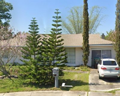 4 Bedroom 1BA 1468 ft Single Family House For Sale in Orlando, FL