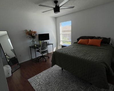 Total rooms: 5. Deposit (Room 1): $1,150.00 * Deposit (Room 2): $1,150.00 * Deposit (Room 3): $1,000.00 * Deposit (Room 4): $1,000.00 * Utilities included?: Yes * Fees apply?: No. References required. No preference. Smoking is allowed. Couples are welcome. Age preference: 21 - 50. Furnishings: Furnished * Parking: Yes * Garage: Yes * Yard/patio: Yes * Disabled access: * Living room: shared * Br...