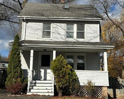 3 Bedroom 1BA Single Family House For Rent in Tenafly, NJ