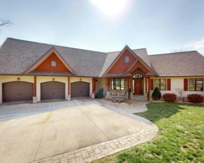 7 Bedroom 6BA 6315 ft Single Family Home For Sale in Kuttawa, KY