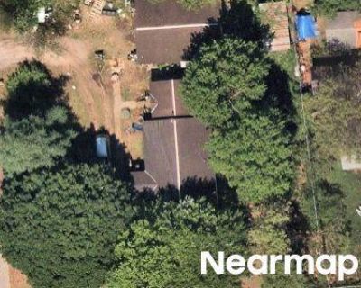 2 Bed 1 Bath Preforeclosure Property in Queensbury, NY 12804 - West Dr
