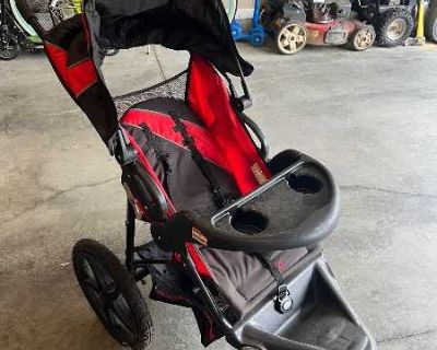 Jogger stroller