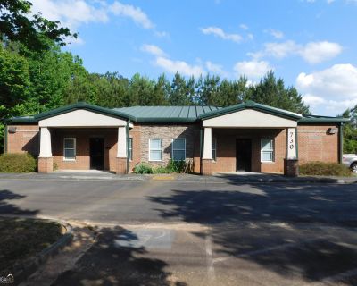 Commercial Property For Sale in Suwanee, GA