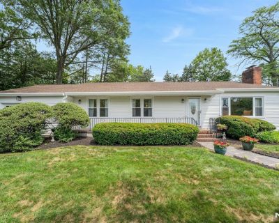 3 Bedroom 2BA Single Family House For Sale in Bloomfield, NJ