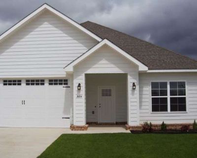 3 Bedroom 2BA 1551 ft Pet-Friendly Apartment For Rent in Jonesboro, AR