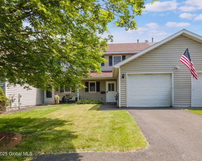2 Bedroom 1BA 1315 ft Townhouse For Sale in Selkirk, NY