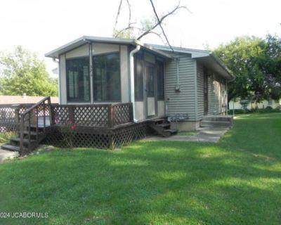 2 Bedroom 1BA 768 ft Single Family Home For Sale in FAYETTE, MO