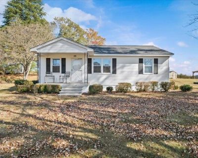 3 Bedroom 1.5BA 1147 ft Holly Springs Church Rd, For Sale in Inman, South Carolina