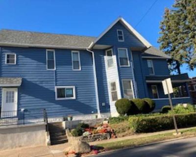 2 Bedroom 1BA 1225 ft Apartment For Rent in Erie, PA