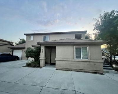 8 Bedroom 8BA 3720 ft Multi Family Home For Sale in Visalia, CA