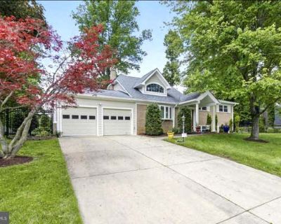 4 Bedroom 3BA 2412 ft Single Family Home For Sale in SILVER SPRING, MD