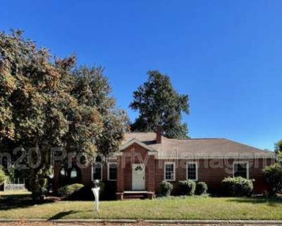 2 Bedroom 2BA 1304 ft Pet-Friendly Apartment For Rent in Phenix City, AL