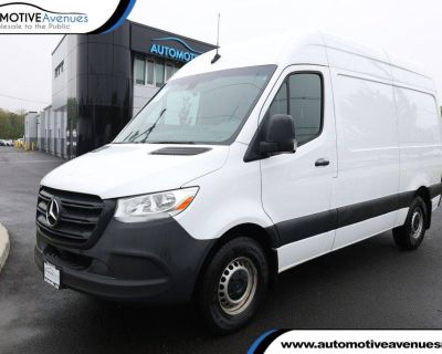 Used 2022 Mercedes-Benz Sprinter Cargo Van 2500