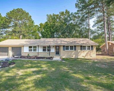 3 Bedroom 2BA 1456 ft Single Family Home For Sale in COLUMBIA, SC