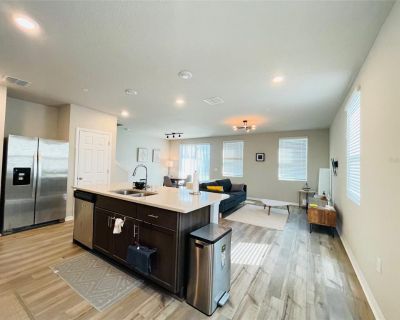 2 Bedroom 1BA 1574 ft Apartment For Rent in Ocoee, FL