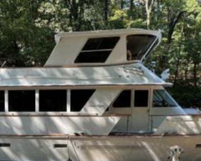 1976 Chris-Craft Roamer