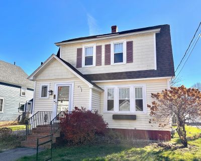 3 Bedroom 1BA 1828 ft Single Family House For Sale in Concord, NH