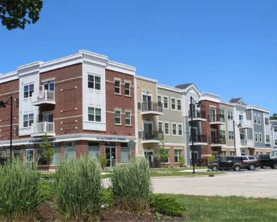 Promenade at Founders Square. image_url. Verified by Promenade at Founders Square 2 HRS ago. Prices may vary depending on lease length. We get our prices directly from Promenade at Founders Square . Studio 1 Bedroom 2 Bedrooms 3 Bedrooms Never miss a deal! Get immediate alerts when prices drop or new units arrive. Turn on alerts Washington Style D 1 Bed 1 Bath 723 sqft Starting at $1,369 Availa...