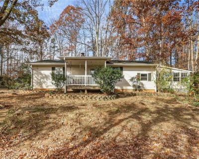 2 Bedroom 1BA Single Family Home For Sale in Walnut Cove, NC