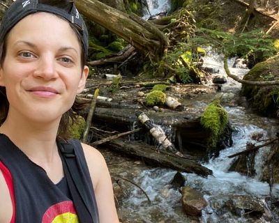 Stephanie - Needs a House on iROOMit or a Room