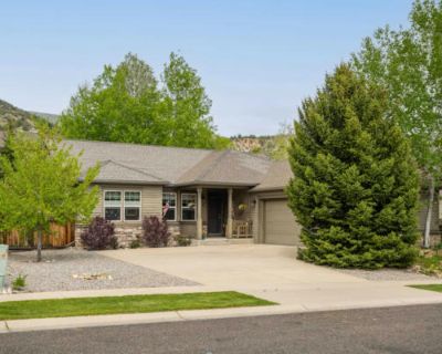 3 Bedroom 2BA 1667 ft Single Family Home For Sale in New Castle, CO