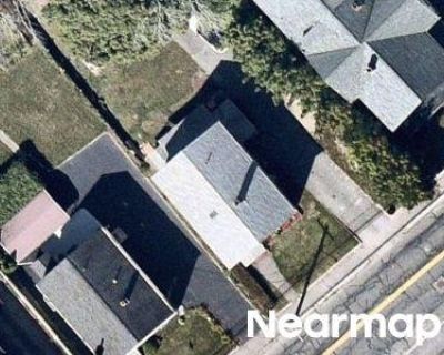 5 Bed 2 Bath Foreclosure Property in Taunton, MA 02780 - Oak St