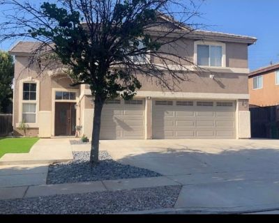 Unfurnished Room for Rent - Big house in a beautiful neighborhood