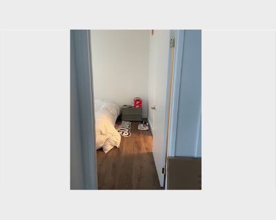 Room for rent in Wilshire Blvd, Koreatown - Master Bedroom for Rent