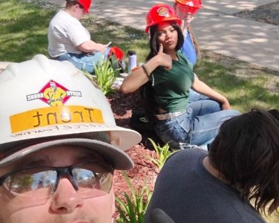 Tavius - Needs an Apartment on iROOMit or a Room