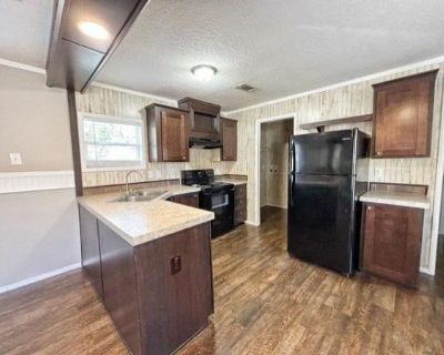 2 Bedroom 2BA 960 ft Mobile Home For Rent in Acworth, GA