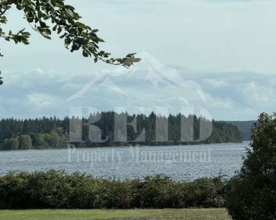 POULSBO. image_url. In unit laundry Dishwasher Pet friendly Parking Recently renovated Stainless steel Unit Amenities air conditioning dishwasher in unit laundry oven range refrigerator recently renovated stainless steel Property Amenities cats allowed dogs allowed pet friendly parking internet access. Pets allowed. 1 Bedroom. 1 Bathroom. 900 ft