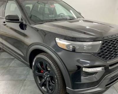 1 previous owner(s). Mileage: 0. SUV. Fuel Type: Gas. PANORAMIC MOONROOF, NAVIGATION, LEATHER SEATING, REMAINING FACTORY WARRANTY, CAR FAX ONE OWNER, CLEAN VEHICLE HISTORY, LOCAL TRADE, 4X4, REARVIEW CAMERA!, APPLE CARPLAY, ANDRIOD AUTO, SYNC CONNECT, USB PORT!, DURAMAX POWER, BLUETOOTH!, HEATED FRONT SEATS, POWER DRIVERS SEAT, ADAPTIVE CRUISECONTROL, LANE DEPARTURE WARNING, BLIND SPOT DETECTIO...